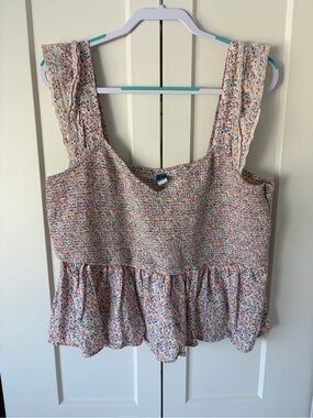 Old Navy Cropped Floral Smocked Peplum Tank